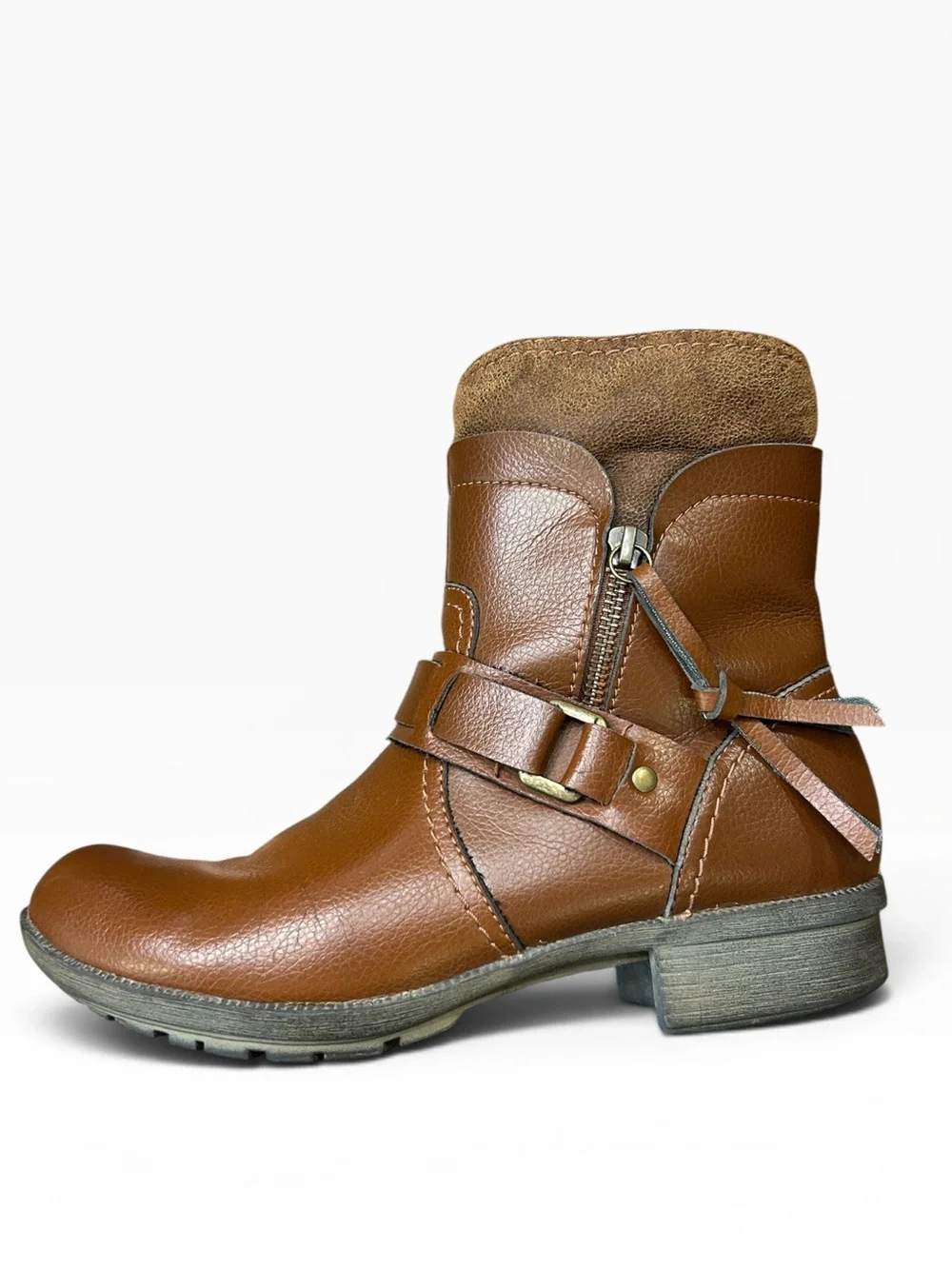 Clarks Riddle Avant Side Zip Ankle Boot in Tan/Brown Women’s Size 8